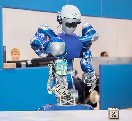 Der Roboter Justin wurde am DLR entwickelt