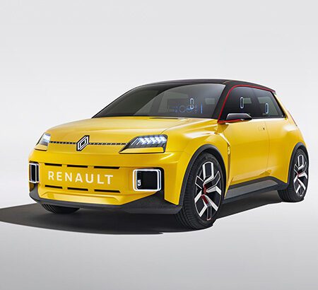 Elektroauto Renault R5 Elektro in gelb und im Profil von schräg vorn.